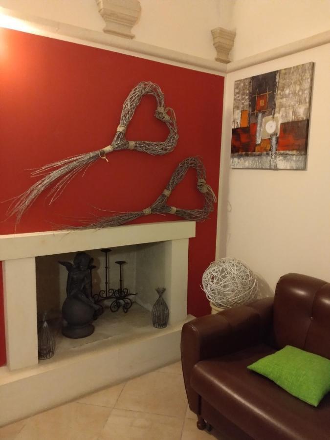 Palazzo Costantini Bed and Breakfast San Donato di Lecce Εξωτερικό φωτογραφία