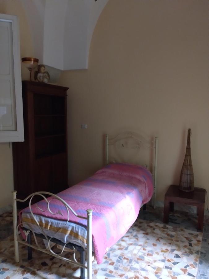 Palazzo Costantini Bed and Breakfast San Donato di Lecce Εξωτερικό φωτογραφία