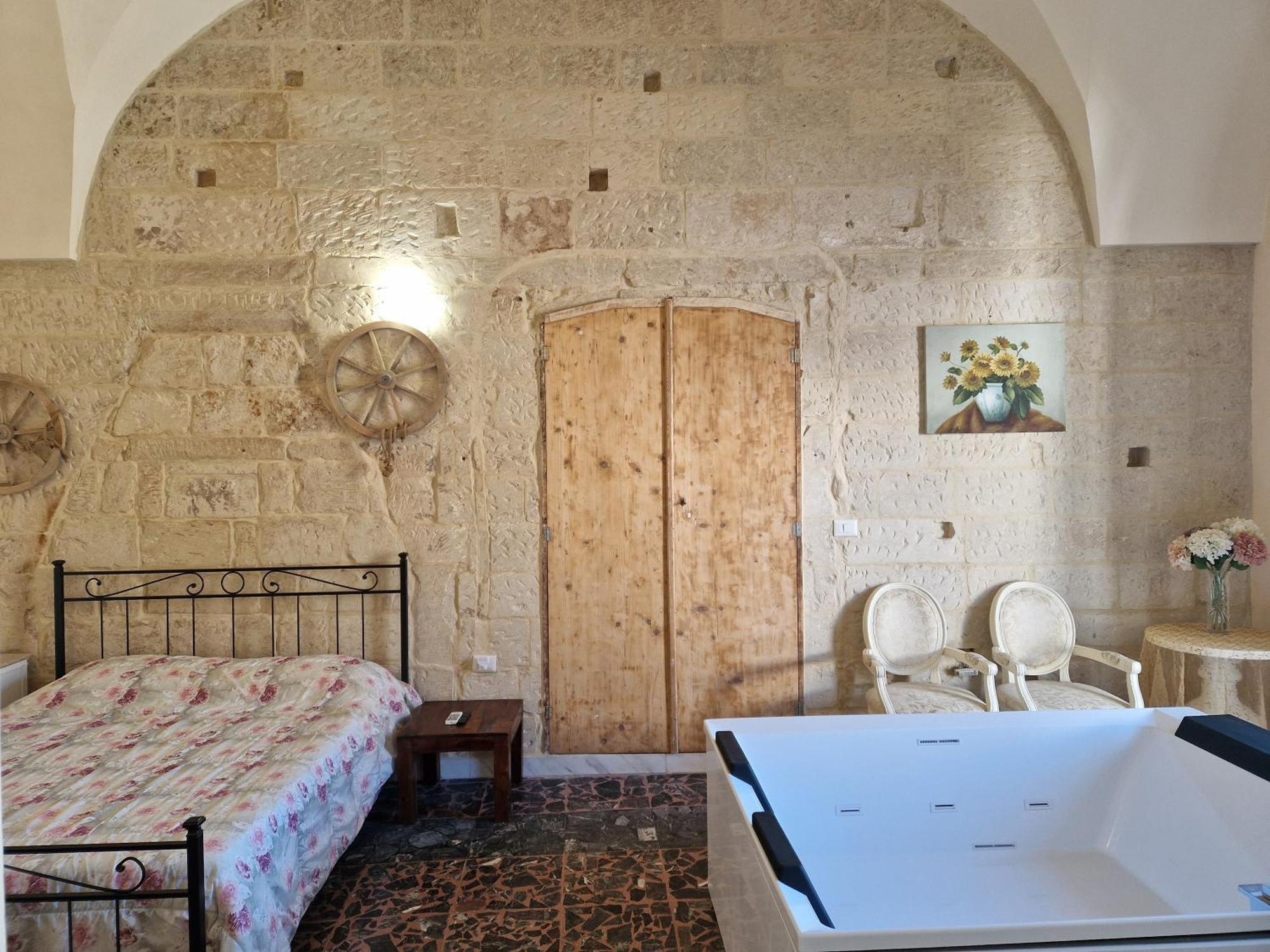 Palazzo Costantini Bed and Breakfast San Donato di Lecce Εξωτερικό φωτογραφία