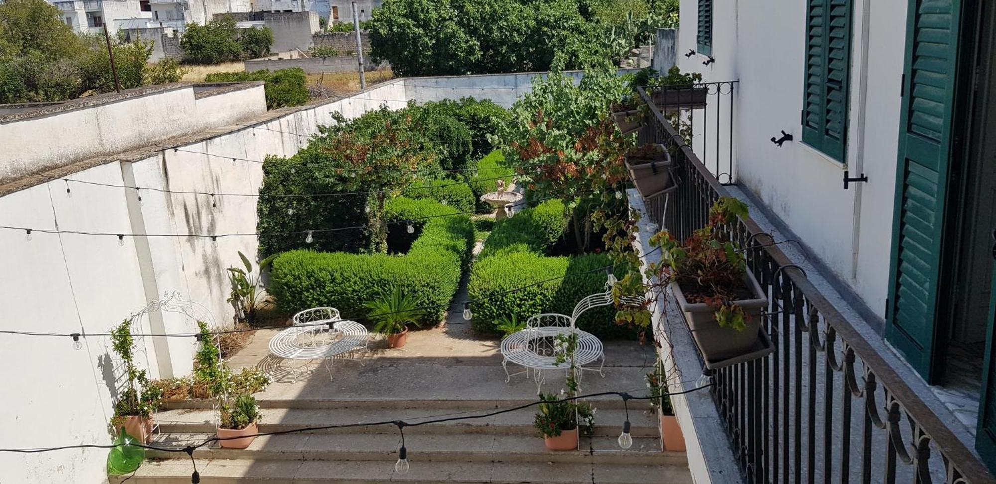 Palazzo Costantini Bed and Breakfast San Donato di Lecce Εξωτερικό φωτογραφία